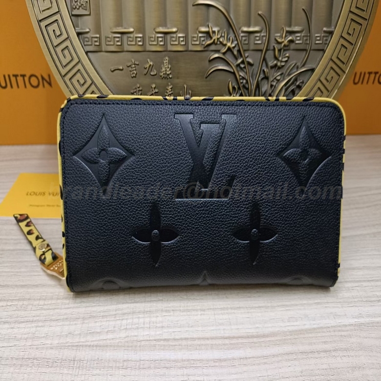 LV Wallets 64